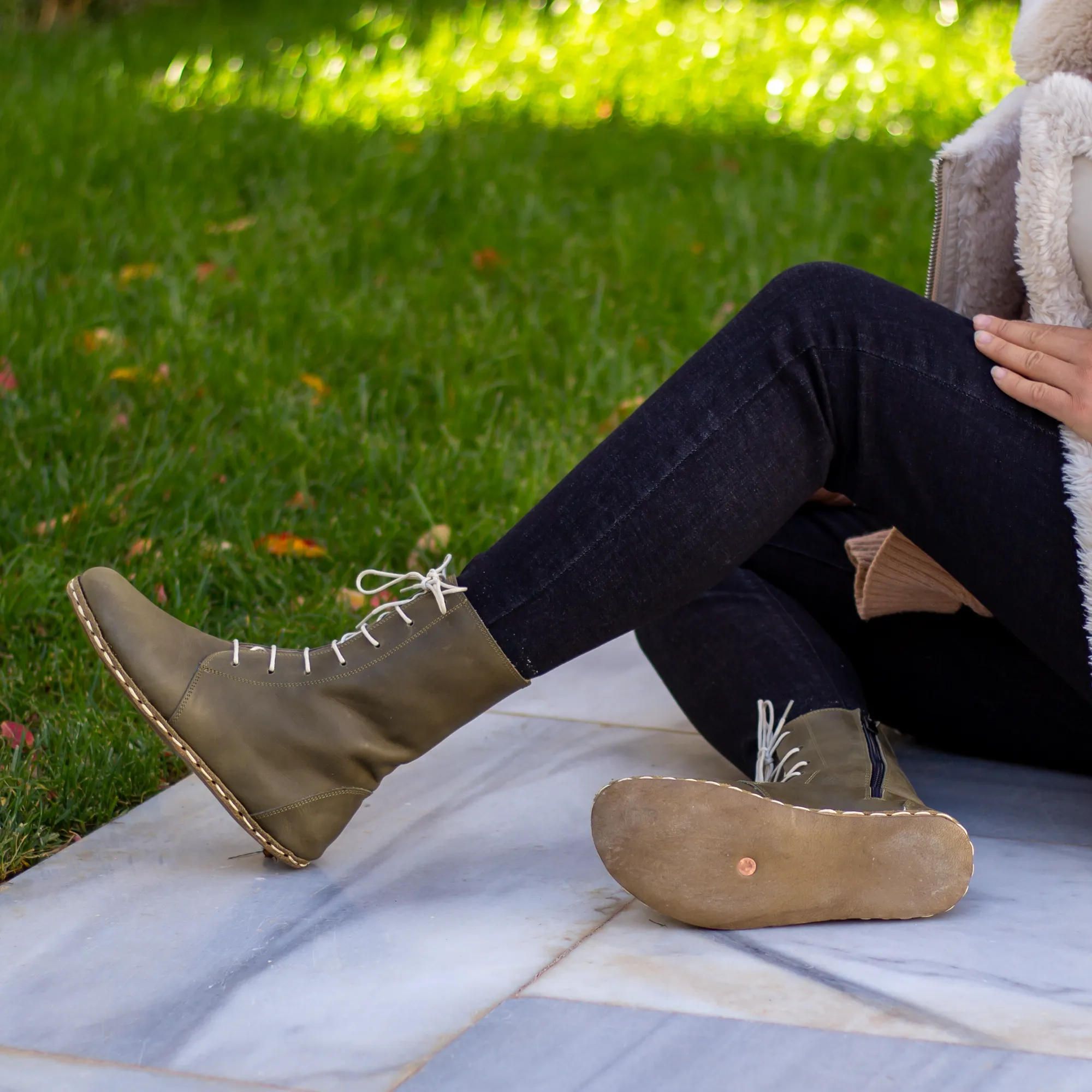 Barefoot Leather Lace-up Olive Green Boots for Women