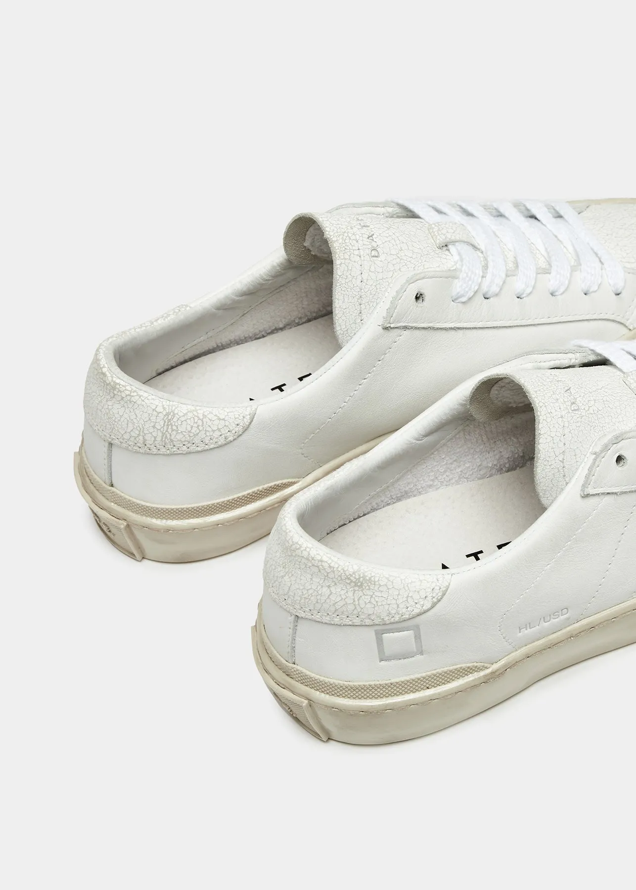 D.A.T.E Hill Low Used Effect Sneaker - White