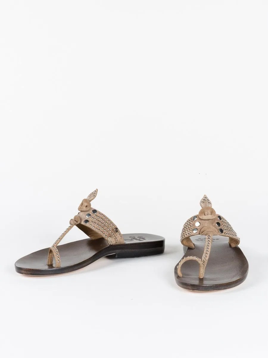karma sandal