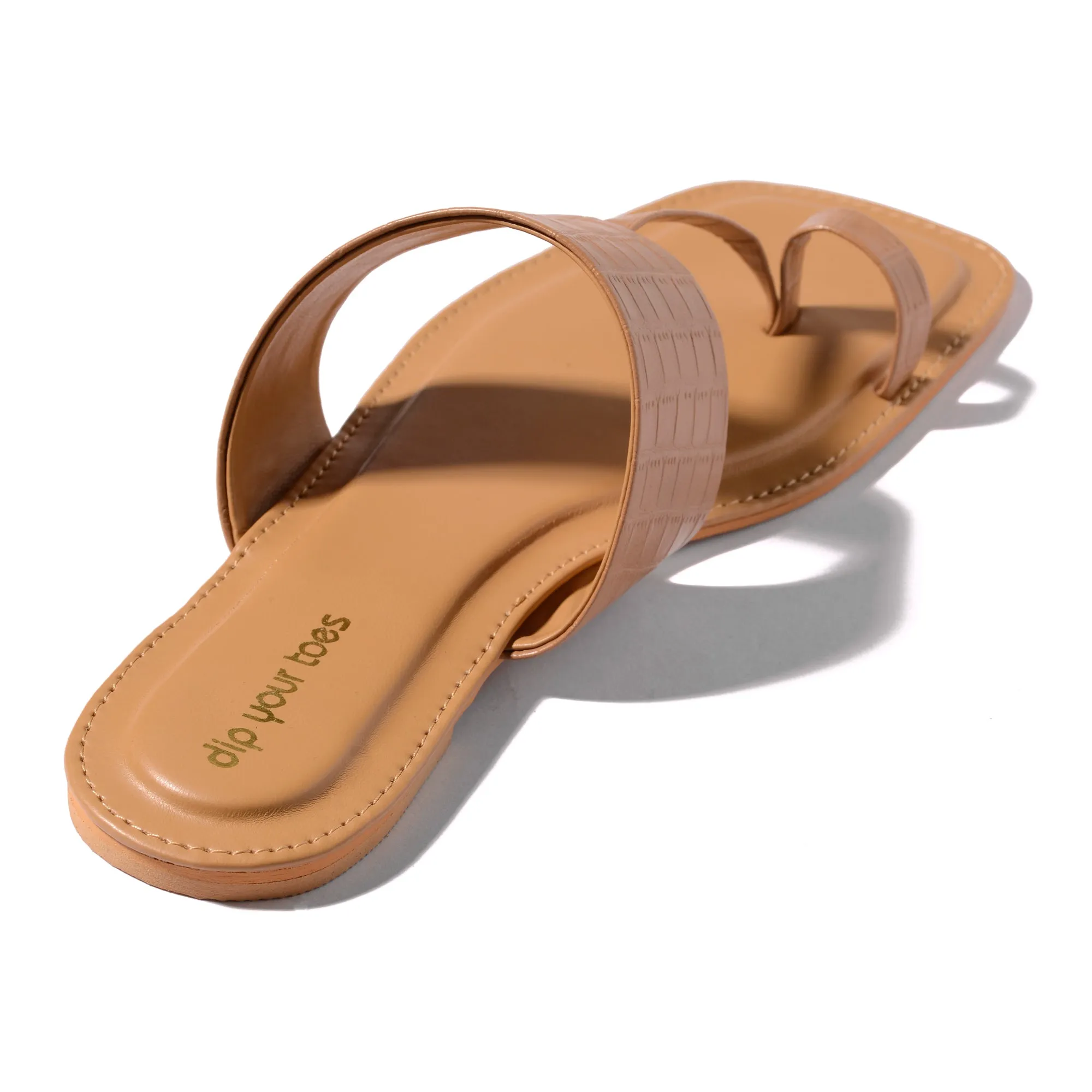 Nude Kolha Flats