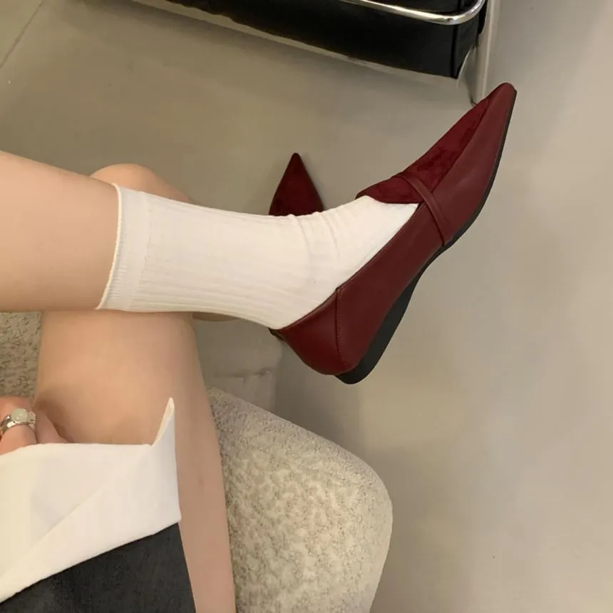 Pointed Toe Plain Faux Leather Panel Flats