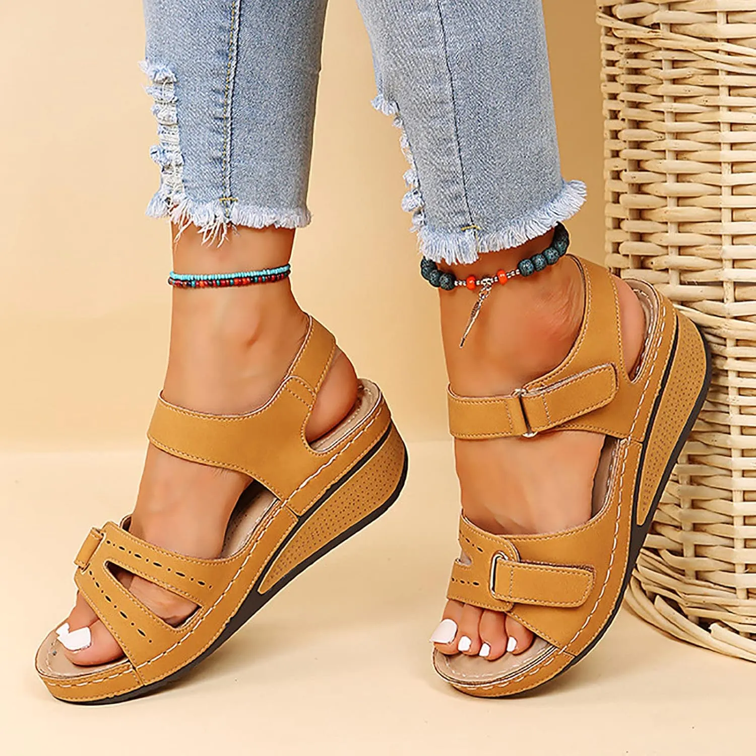Sandals for Women Wide Width, 2024 Summer Comfortable Platforms Sandals Shoes Beach Travel Shoe Casual Flip Flops Slippers