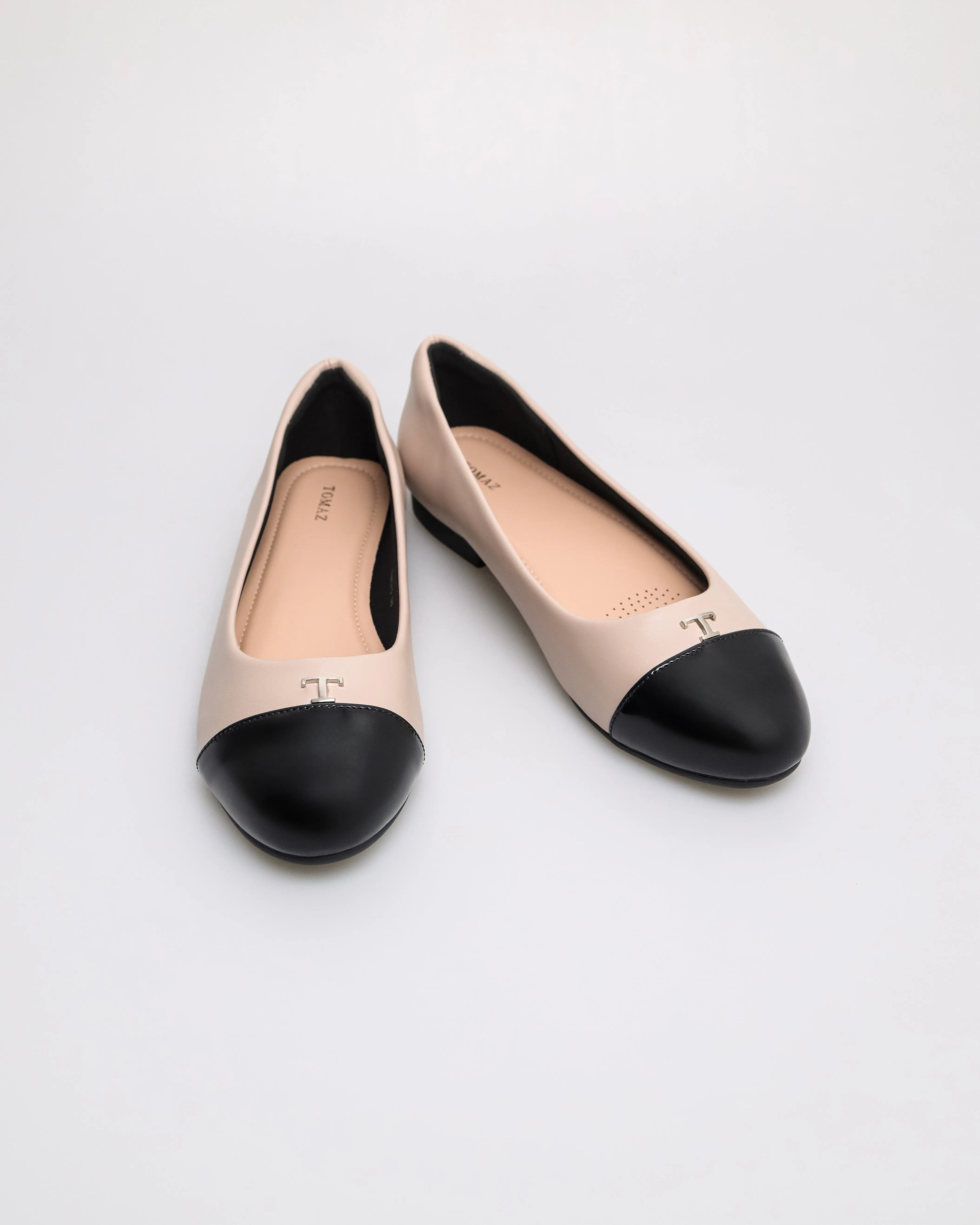 Tomaz NN575 Ladies Mini T-Charm Flats