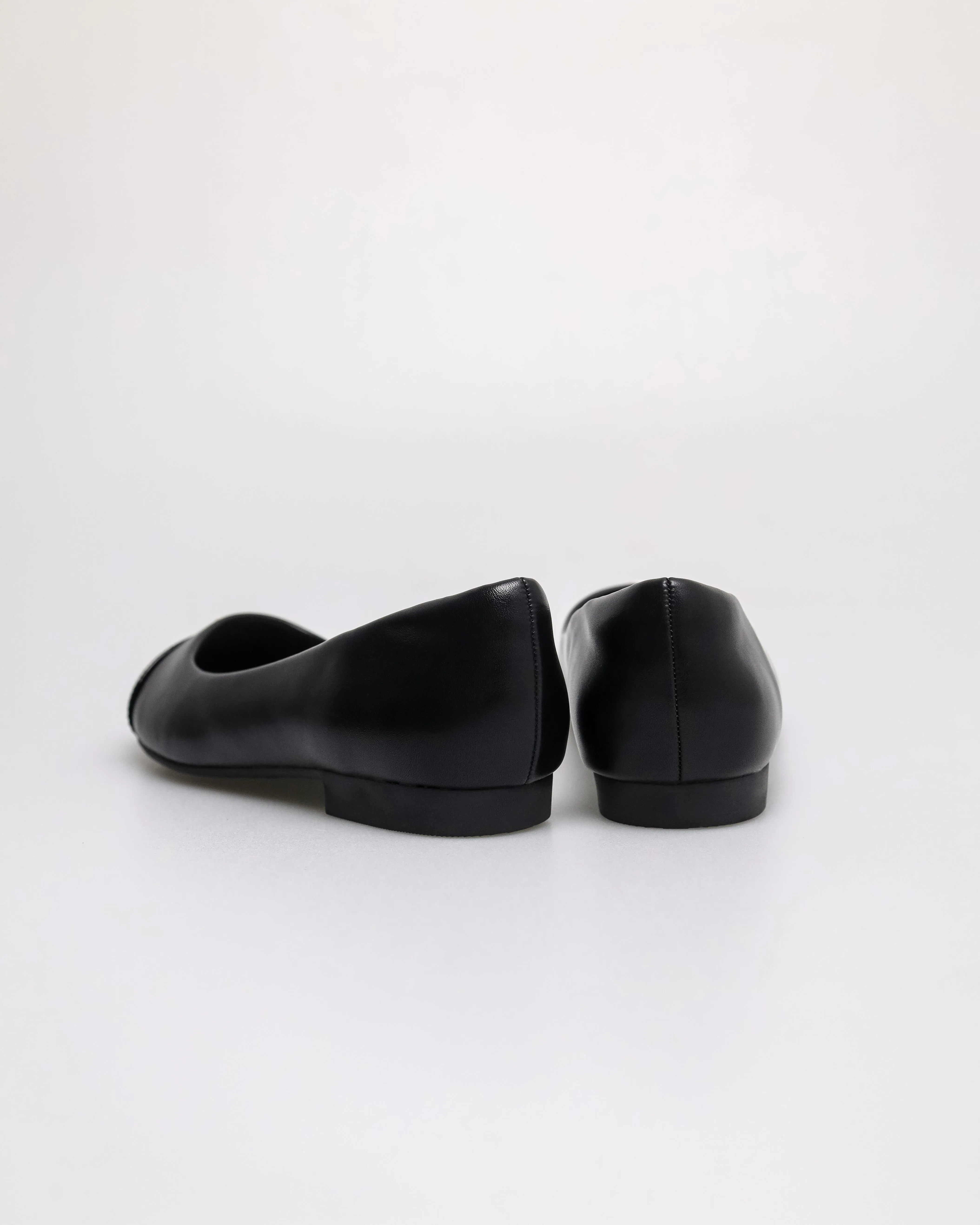 Tomaz NN575 Ladies Mini T-Charm Flats