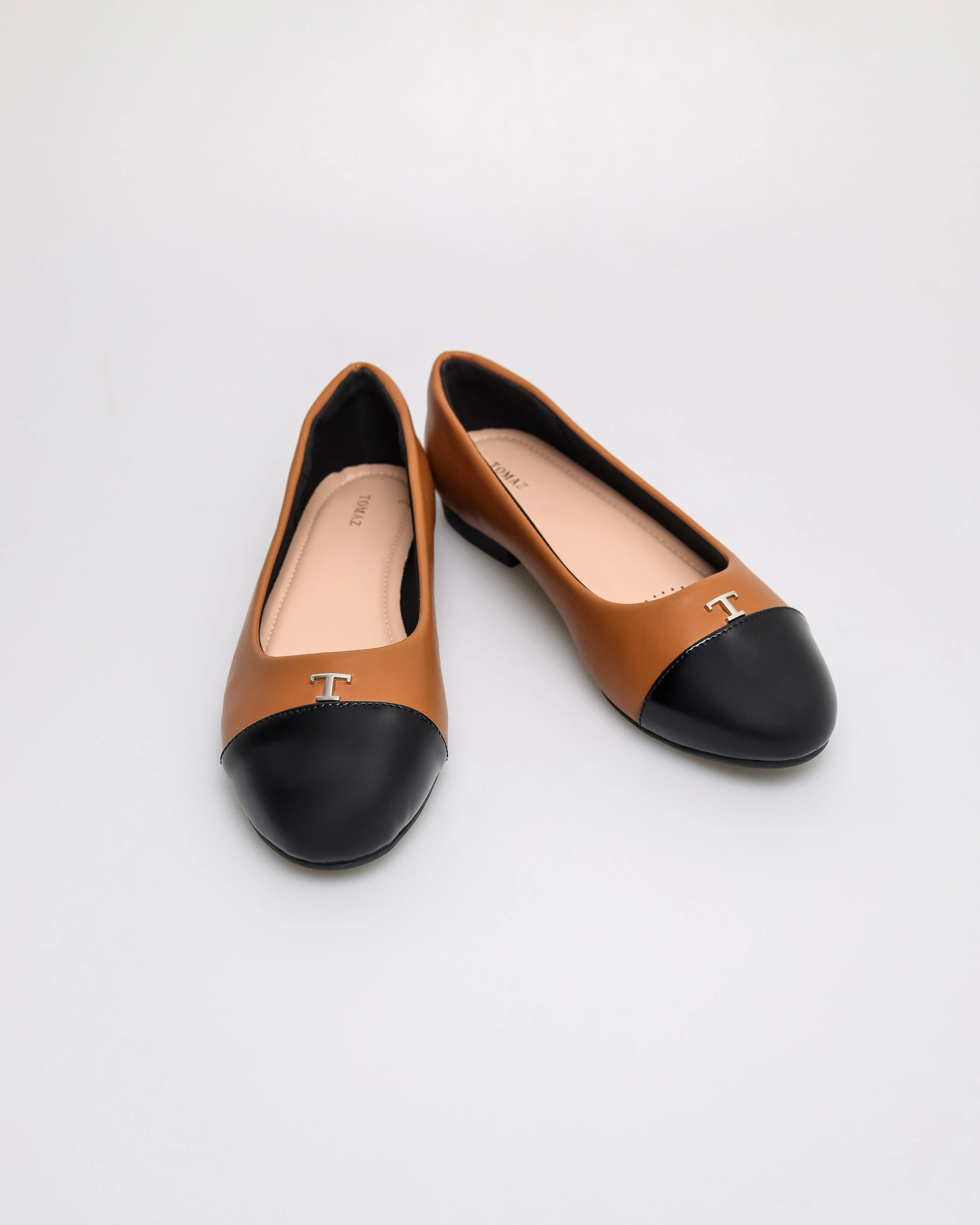 Tomaz NN575 Ladies Mini T-Charm Flats
