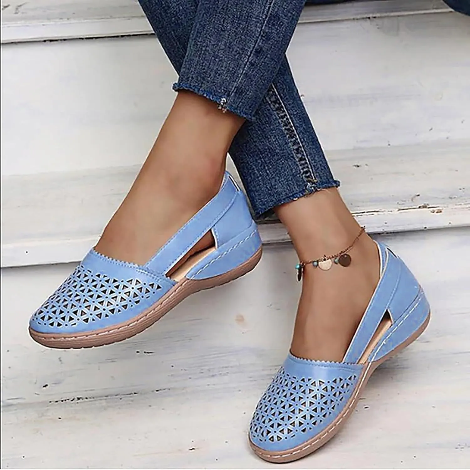 Women Shoes Fashionable And Comfortable Wedge Heeled Thick Soled Sandals Bare Boots Transparent Sandals Can Get Wet